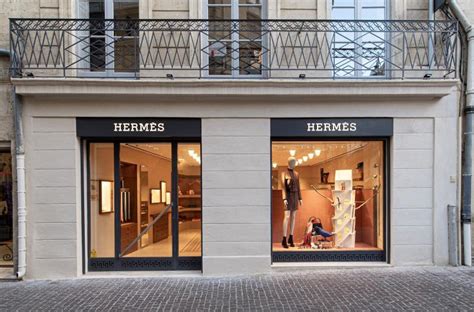 Shops with HERMÈS in Montpellier title.